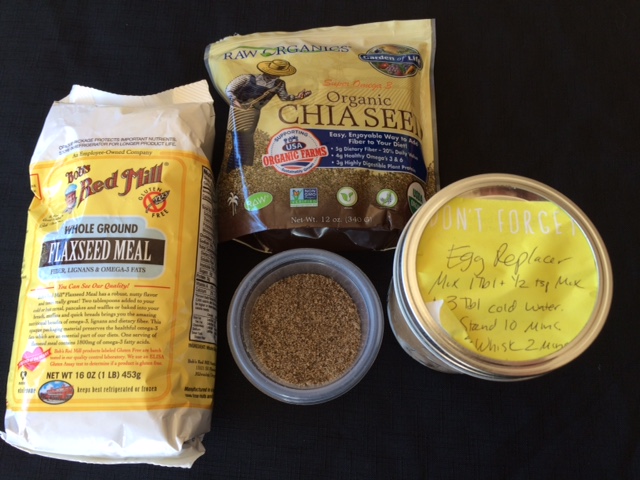 Organic Flax Seed Grinding Kit - Flaxseed Grinder, Brown Flax Seeds, Book &  Instructions - Omega Oils, Fiber & Vegan Egg Substitute 
